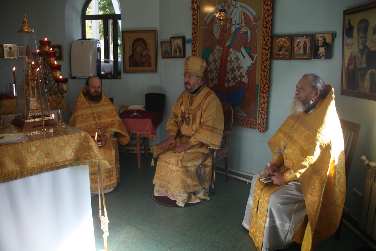 Епископ Находкинский и Преображенский Николай возглавил чин великого освящения храма прп. Серафима Саровского п. Лазо.