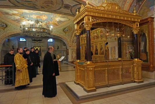 Епископ Уссурийский Иннокентий совершил Божественную литургию в Успенском монастыре Тихонова пустынь