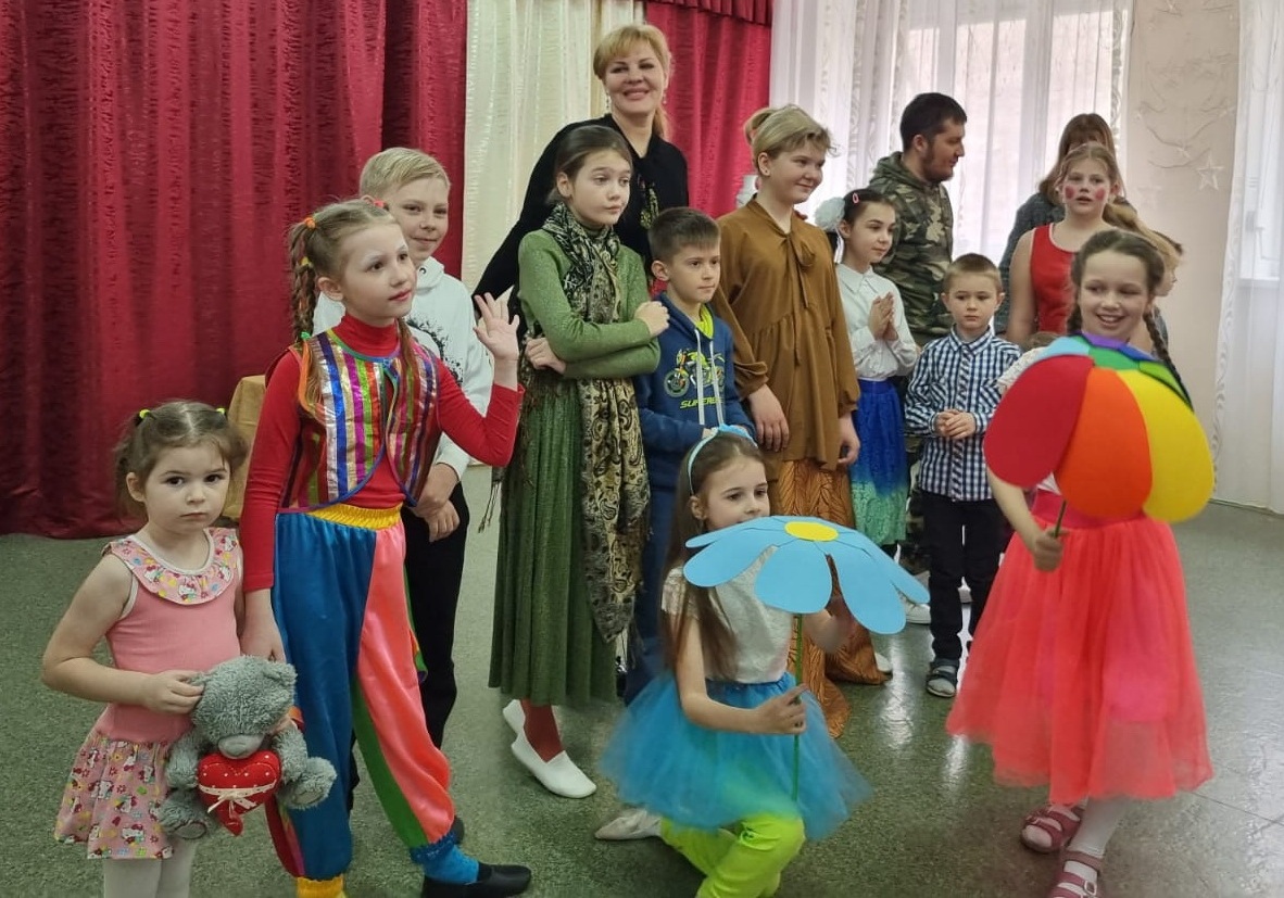 Воспитанники воскресной школы Казанского храма показали спектакль
