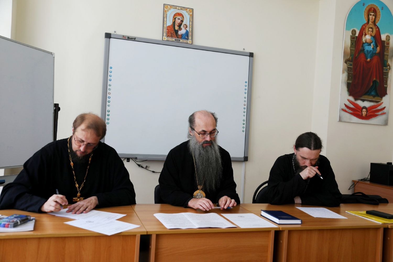 Состоялось первое заседание богослужебной комиссии Владивостокской епархии