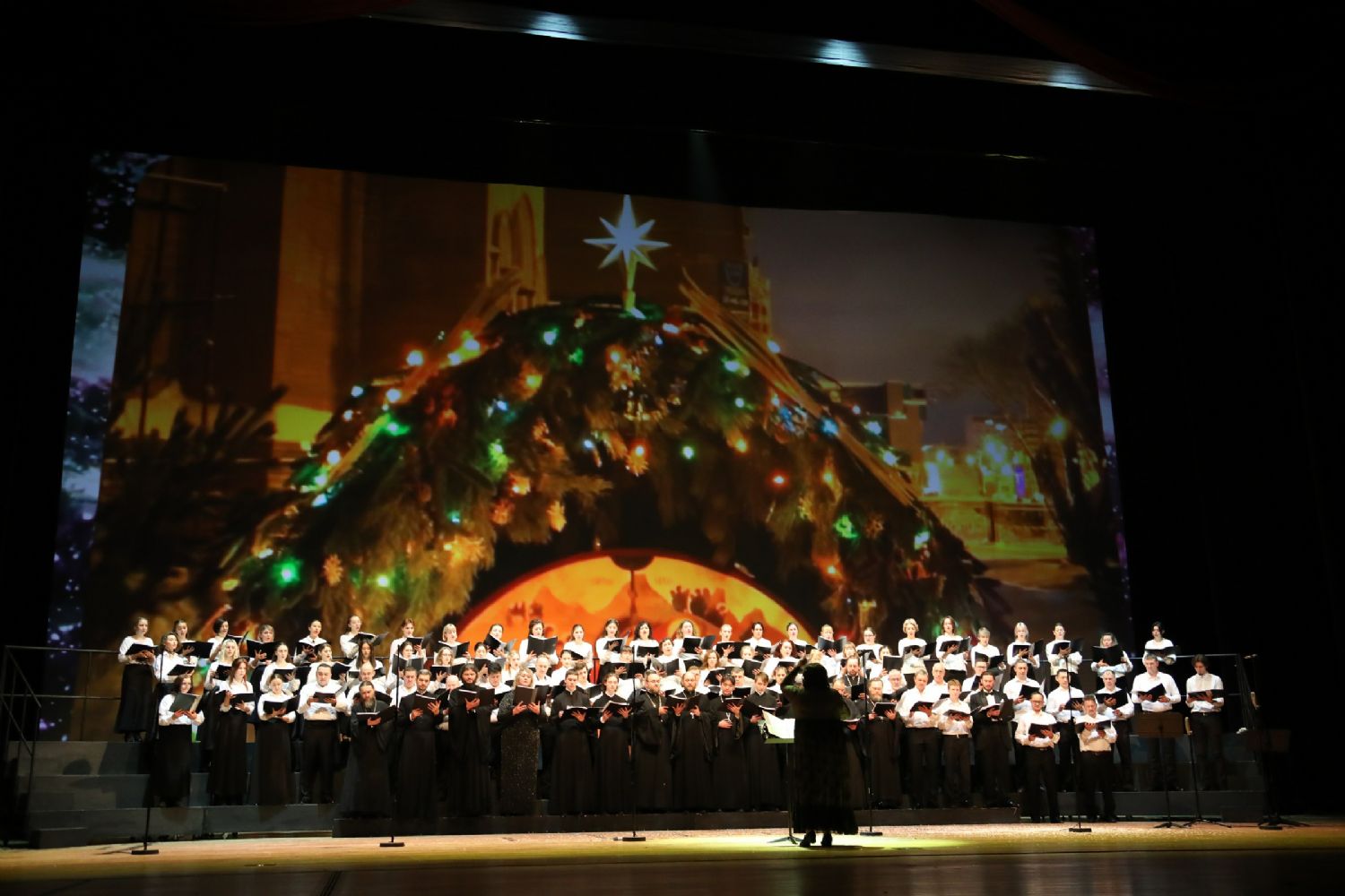 Большой Рождественский концерт состоялся на Приморской сцене Мариинского театра