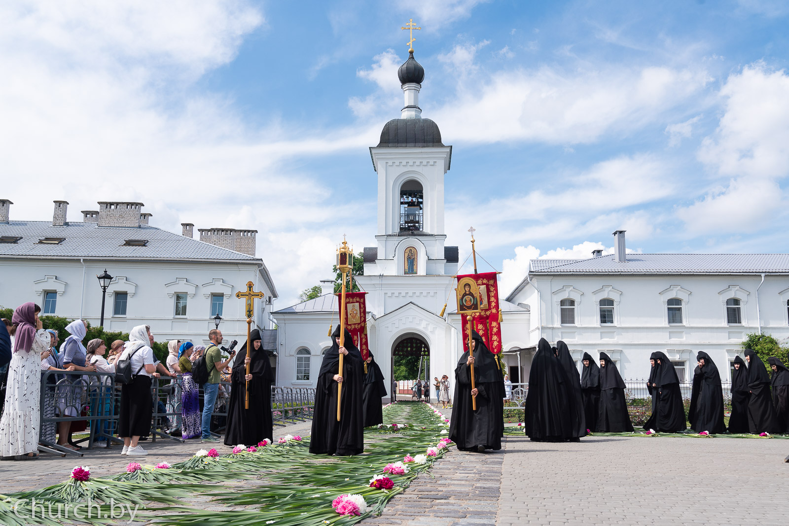 Епископ Арсеньевский и Дальнегорский Гурий сослужил  Патриаршему Экзарху всея Беларуси (+ Фото)