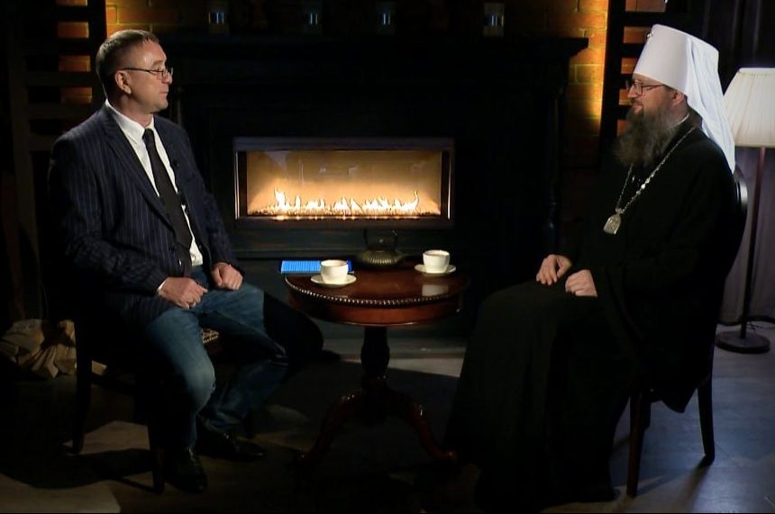 Митрополит Павел в программе «У камина» Общественного телевидения Приморья