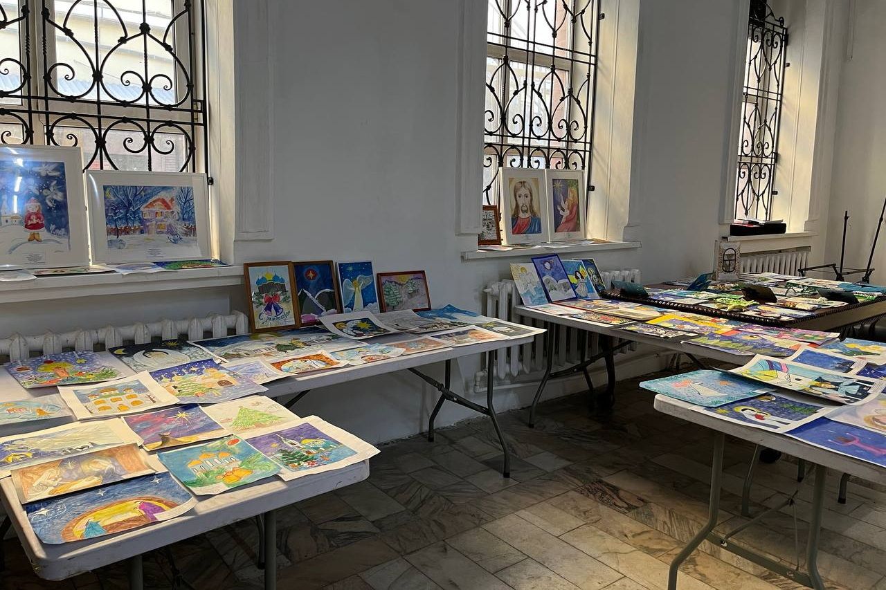 Стартовал прием заявок на конкурс детского творчества «Свет Рождества»