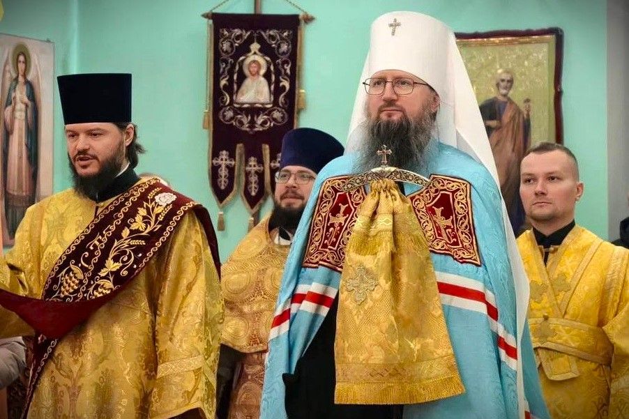 Митрополит Павел возглавил престольные торжества в Свято-Никольском храме г. Уссурийска