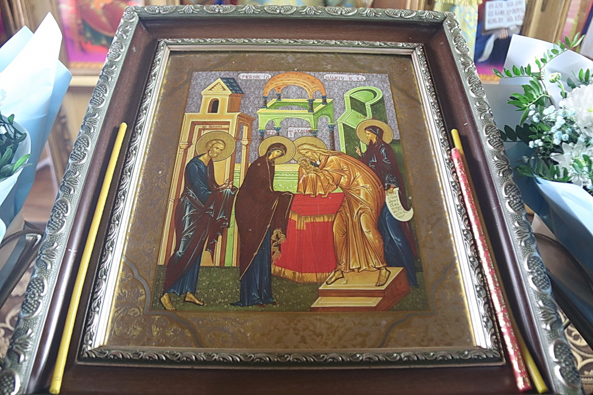 В праздник Сретения Господа и Спаса нашего Иисуса Христа, епископ Находкинский и Преображенский Николай возглавил Божественную литургию с чином освящения свечей в храме Сретения Господня г. Партизанска.