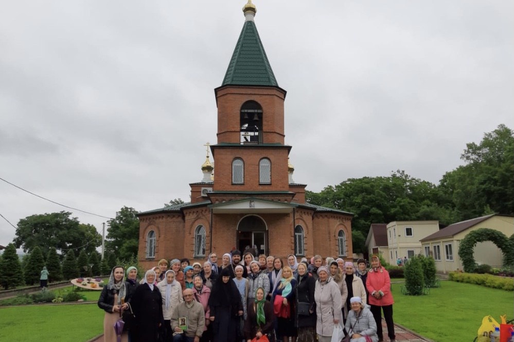 Храм св. прп. Тихона Калужского приглашает на престольный праздник