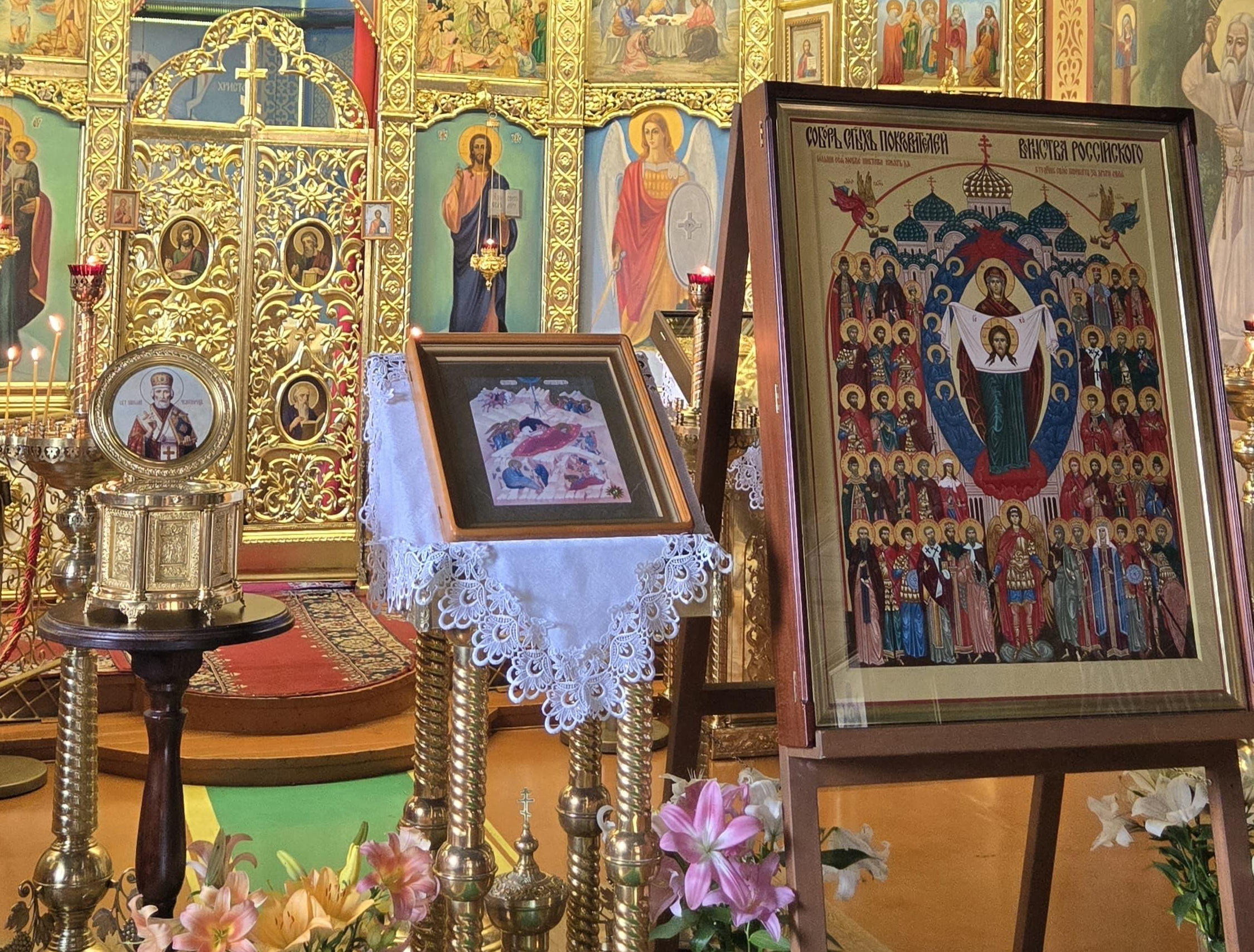 Икона святых покровителей воинства российского побывала в в Свято-Рождественском храме г. Находки