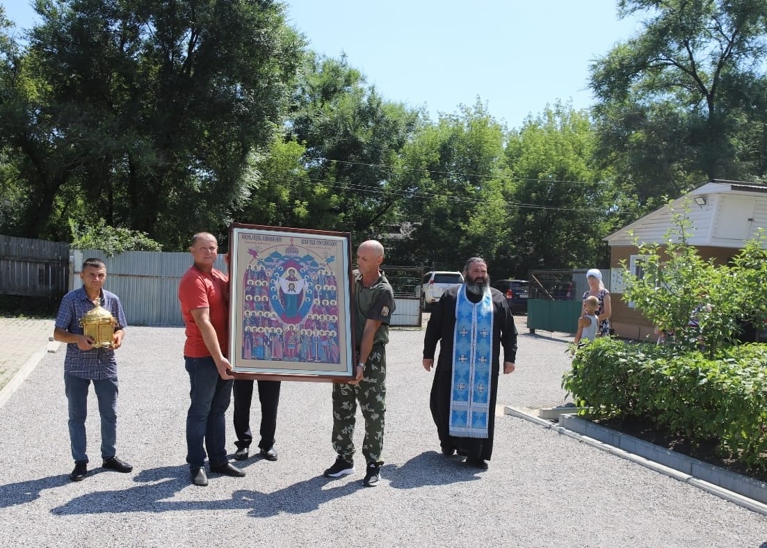 Икона святых покровителей воинства доставлена в г. Партизанск.