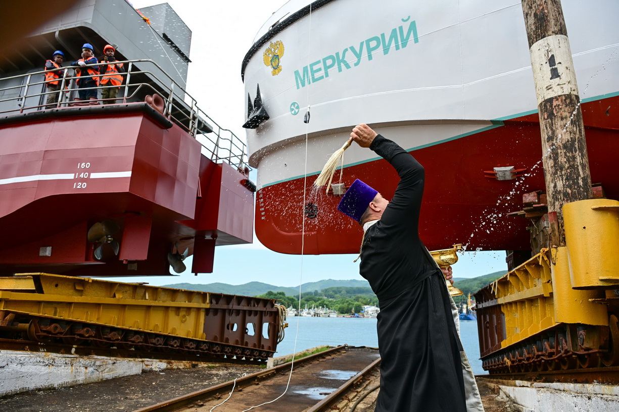 В Ливадии освятили два новых морских судна.