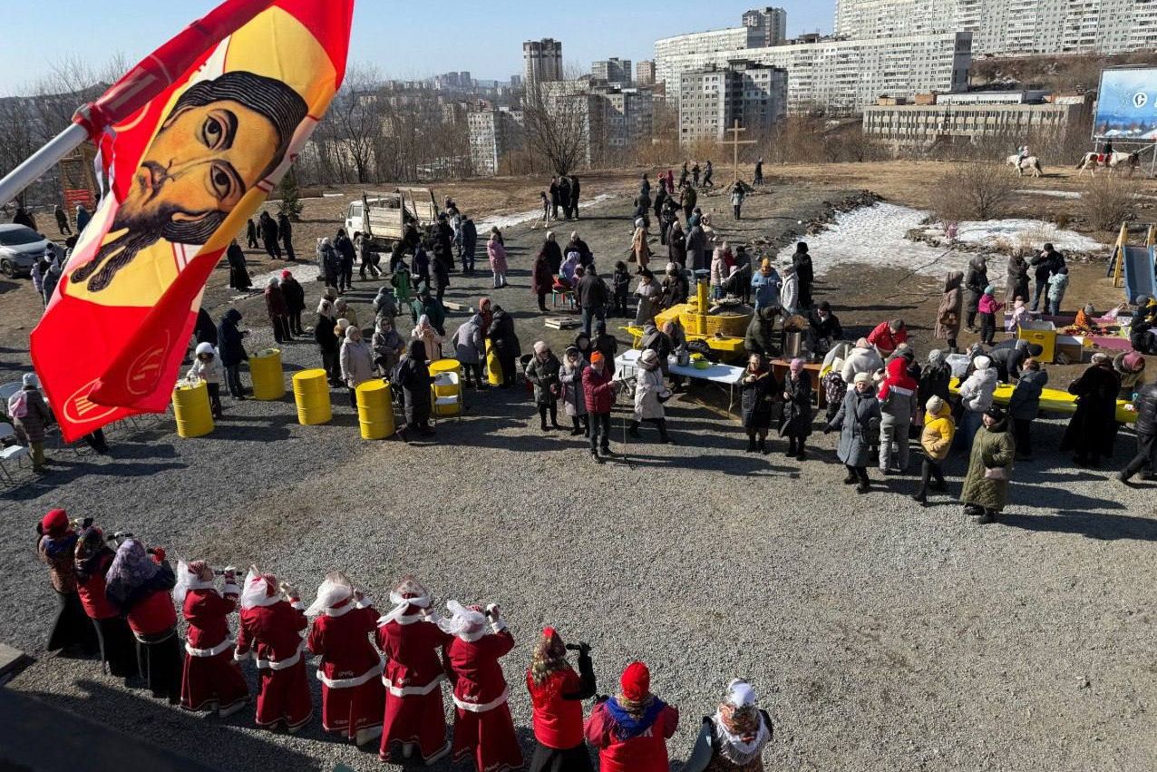 На приходе храма свт. Спиридона Тримифунтского состоялся Семейный праздник по случаю Сретения Господня