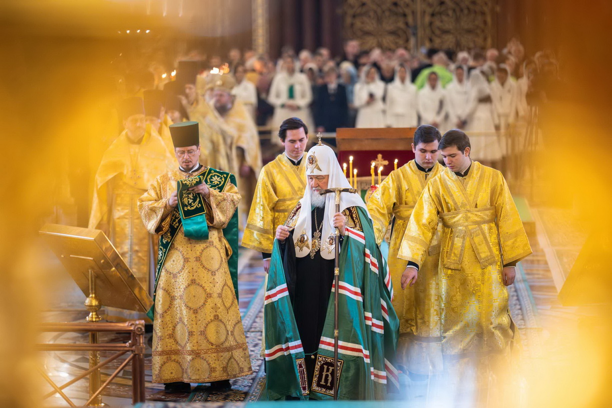 Архипастыри Владивостокской митрополии сослужили Святейшему Патриарху Московскому и всея Руси Кириллу в 17-ю годовщину его интронизации.