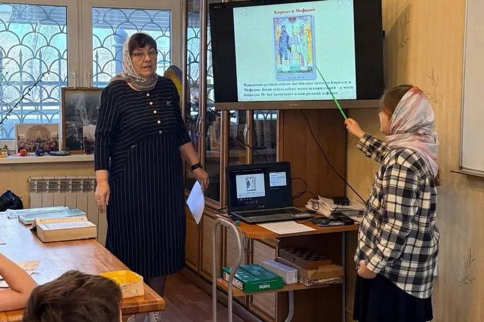 День православной книги в Воскресной школе храма Покрова Пресвятой Богородицы п. Угловое