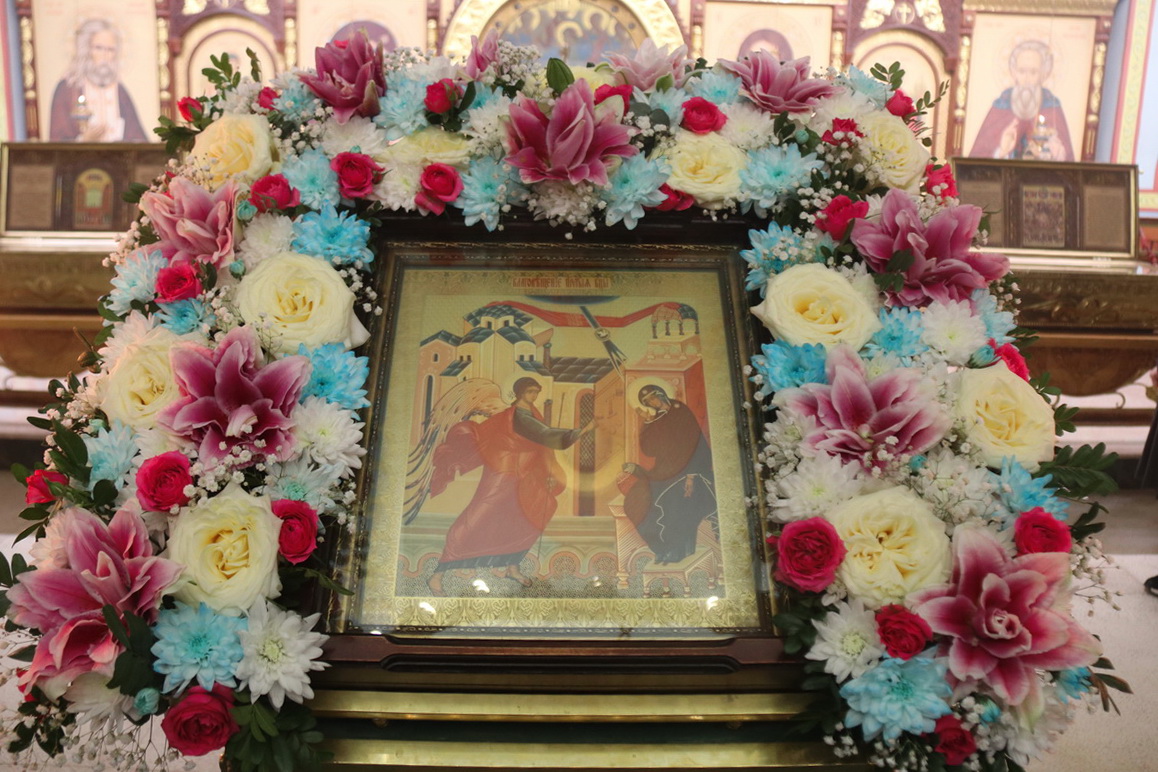 В праздник Благовещения Пресвятой Богородицы, епископ Находкинский и Преображенский Николай совершил Божественную литургию святителя Иоанна Златоуста в Кафедральном Казанском соборе г. Находки.