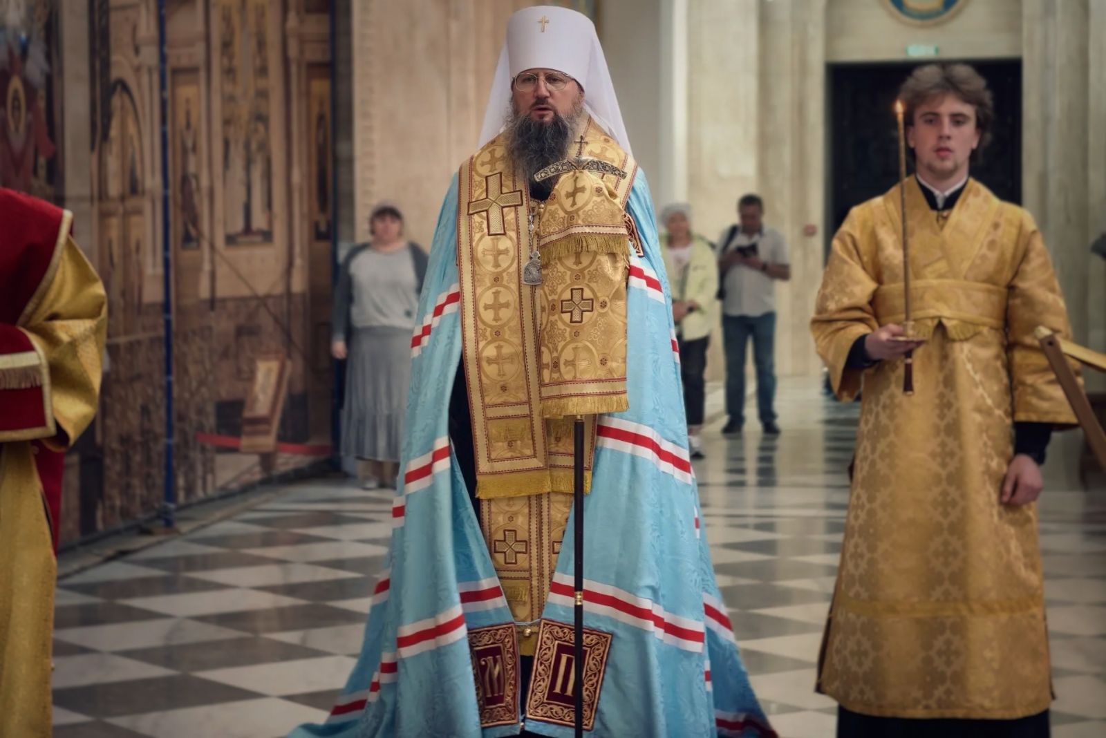 Правящий архиерей совершил молебен с чтением акафиста свт. Иннокентию Московскому в главном храме Приморья